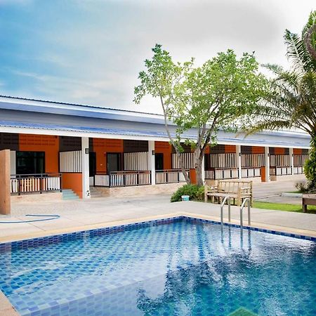 Staychill Resort Uttaradit Dış mekan fotoğraf